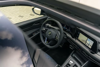 Volkswagen Golf Volkswagen Golf 2.0 TSI R 4Motion Performance Akrapovic HK - afbeelding nr 19