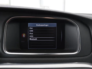 Volvo V40 Volvo V40 2.0 T2 Nordic+ | Stoelverwarming | Harman/Kardon |  LED | Cruise control | Navigatie | Bleutooth | Climate control - afbeelding nr 16