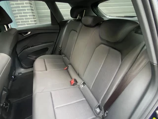 Audi Q4 e-tron Audi Q4 e-tron 35 NIEUWSTAAT! 9900KM/NAV/CRUISE/CAMERA/VIRTUAL - afbeelding nr 16