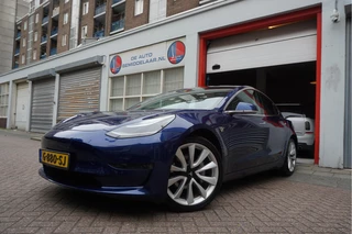 Tesla Model 3 Tesla Model 3 Long Range AWD 75 kWh Dual Motor | Nederlandse BTW auto | 351 pk | Panorama | Auto Pilot | Leer | Electrische stoelen met memory en verwarming | 19inch sportvelgen - afbeelding nr 2