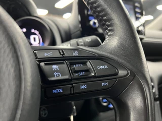 Toyota Yaris Toyota Yaris 1.5 Hybrid | Lane | Carplay | Cam | Cruise |LED - afbeelding nr 16