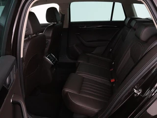 Škoda Superb Skoda Superb 1.4 TSI iV Laurin & Klement | Leder | Trekhaak |  Adaptive cruise | Stoelverwarming | Canton Sound | Navigatie | Memory | Full LED | Keyless | Carplay | PHEV - afbeelding nr 7