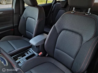 Ford Focus Ford Focus Wagon 1.0 EcoB|Hybrid|ST Line|125pk|Navi - afbeelding nr 6
