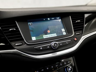 Opel Astra Opel Astra Sports Tourer 1.2 Design & Tech (APPLE CARPLAY, GROOT NAVI, CAMERA, ADAPTIVE CRUISE, LEDER, GETINT GLAS, SPORTSTOELEN, LED KOPLAMPEN, CRUISE, PARKEERSENSOREN, NIEUWE APK, NIEUWSTAAT) - afbeelding nr 27