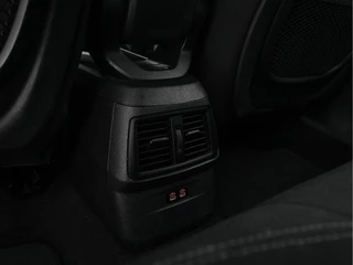BMW 2 Serie Aut. *HEAD-UP | FULL-LED | NAVI-FULLMAP | HEATED-SPORT-SEATS  | ECC | PDC | CRUISE | 17''ALU* - afbeelding nr 23