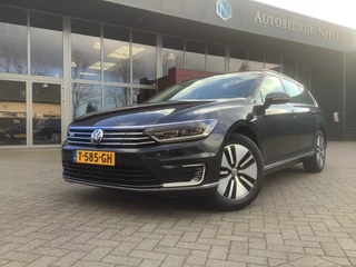 Volkswagen Passat - 432165857-0