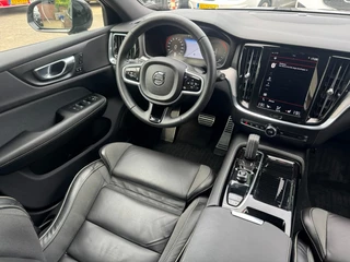 Volvo V60 Volvo V60 2.0 T6 Recharge AWD Plus-Dark R-Design Long-Range Camera Trekhaak Leder - afbeelding nr 12