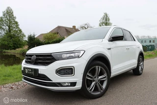 Volkswagen T-Roc Volkswagen T-Roc 1.5 TSI R-Line / Navi / Pano / Beats audio - afbeelding nr 28
