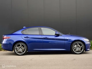 Alfa Romeo Giulia Alfa Romeo Giulia 2.0 T GME AWD Ti 280 pk I Leder I Navi I - afbeelding nr 5