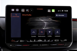 CUPRA Formentor | Dig. Cockpit | Adapt. Cruise | Stoel-+Stuurverw. | Elek. stoel met geheugen | PDC | Camera | NAV + App. Connect | ECC | LM 19
