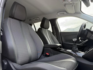 Peugeot 2008 Peugeot 2008 1.5 BlueHDi Allure | Navi | Camera | Apple Carplay | - afbeelding nr 11