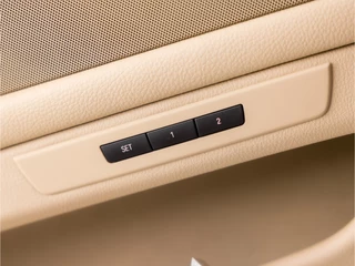 BMW 5 Serie BMW 5 Serie 535i High Executive 306Pk Automaat (VIRTUAL COCKPIT, 6 CILINDER, GROOT NAVI, MEMORY SEATS, LEDER, STOELVERWARMING, CAMERA, HARMAN/KARDON, XENON, NIEUWE APK, NIEUWSTAAT) - afbeelding nr 29