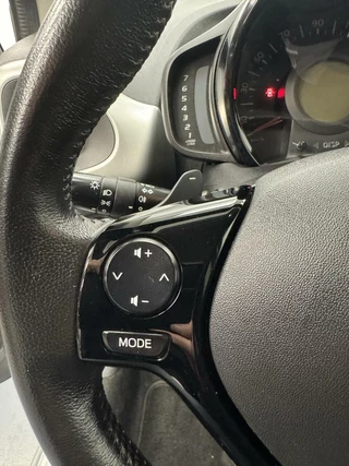 Citroën C1 Citroen C1 1.0 VTi Shine Automaat-Airco-Camera-Bluetooth-Lm15''velgen-Elek.ramen-Elek.spiegels - afbeelding nr 33