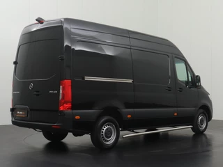 Mercedes-Benz Sprinter Mercedes-Benz Sprinter 315CDI 9G-Tronic Automaat L2H2 | 3500Kg Trekken | Touchscreen | Camera | 3-Persoons | Airco | Cruise - afbeelding nr 2