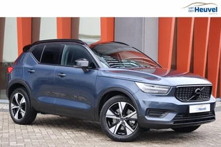 Volvo XC40 T4 Recharge R-Design | Stoelverwarming | Trekhaak | Panoramadak | Parkeercamera | Glossy Black | Keyless