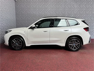 BMW X1 BMW X1 XDRIVE 25E M-SPORT LED ELEK.KLEP NAVI STOELVERW M-SHADOW LINE CARPLAY/ANDROID ZWARTE.HEMEL 10/2024 PHEV PLUG IN HYBRID AWD 4X4 4WD - afbeelding nr 80