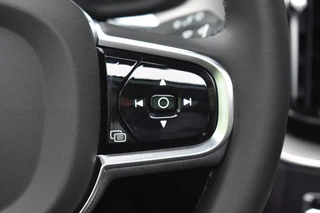 Volvo XC60 Volvo XC60 T6 350pk AWD Ultimate Dark | Climate | Trekhaak | 360 - afbeelding nr 22