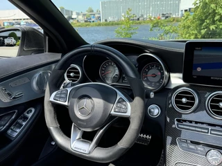 Mercedes-Benz C-Klasse Mercedes C63S AMG Cabrio / Carbon / Burmeister Leer - afbeelding nr 16