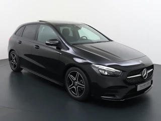 Mercedes-Benz B-Klasse Mercedes-Benz B-Klasse 180 AMG // Panoramadak // Camera // Augemented Reality // Carplay // Elek. Achterklep // Night Pakket // Cruise Control - afbeelding nr 37