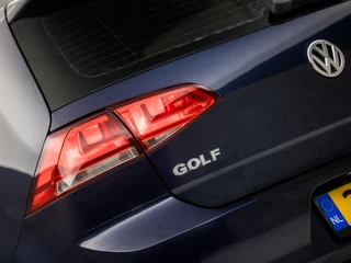 Volkswagen Golf (SCHERM, NAP, GETINT GLAS, AIRCO, SPORTSTOELEN, LM VELGEN, NIEUWE APK, NIEUWSTAAT) - afbeelding nr 20