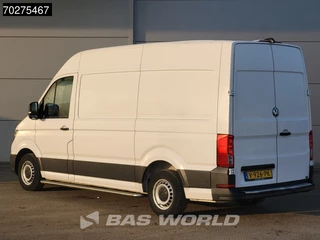 Volkswagen Crafter Volkswagen Crafter 140pk Automaat L3H3 Airco Cruise Navi Camera Parkeersensoren Werkplaatsinrichting Euro6 L2H2 11m3 Airco Cruise control - afbeelding nr 2