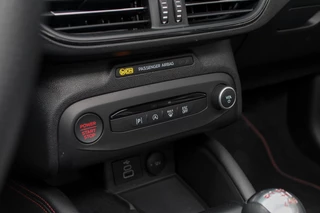 Ford Focus Ford Focus 2.3 Ecoboost 280pk ST-3 | Sper Differentieel | Panoramadak | Adaptive cruise control |Winter Pack | Trekhaak Afneembaar - afbeelding nr 51