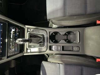 Volkswagen Passat Volkswagen Passat Variant 1.4 TSI PHEV GTE Business | Stoelverwarming | Trekhaak | DSG | Virtual Cockpit - afbeelding nr 18