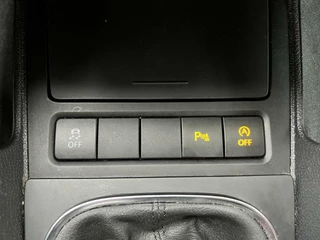 Volkswagen Scirocco Volkswagen Scirocco 1.4 TSI Allstar | R-Line | Stoelverwarming | Climate Control | PDC | Achteruitrijcamera | Navi | Cruise Control | Half Leder | - afbeelding nr 21