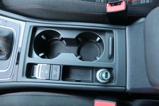 Volkswagen Golf Volkswagen Golf 7.5 2.0 TSI DSG GTI 230 PK Dyn Audio|Carplay|A. Cruise|Pdc|Trhk afn.|Led|Nav| - afbeelding nr 41