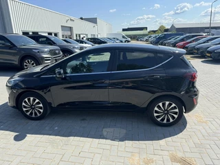 Ford Fiesta Ford Fiesta 1.0 EcoBoost Hybrid Titanium | Winter Pack | Navigatie | Camera - afbeelding nr 8