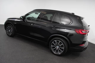 BMW X5 BMW X5 xDrive45e Hybrid 394pk Executive Shadow line | DEMO! | Leder Schuif-Panorama dak Navigatie Trekhaak Camera 360 20