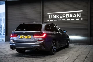 BMW 3 Serie BMW 3-serie Touring 330i xDrive | M Sport | Panodak | Driving Assistant Prof | Trekhaak | 19 inch | - afbeelding nr 26