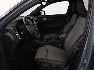 Volvo XC40 Volvo XC40 1.5 T4 Rech R Design Expression | Panoramadak |  Stoel & stuurverwarming | Adaptive cruise | Trekhaak | Camera | Carplay | Getint glas | PHEV - afbeelding nr 4