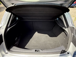 Renault Mégane Renault Mégane 1.2 TCe Bose - afbeelding nr 13