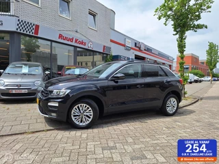 Volkswagen T-Roc VOLKSWAGEN T-ROC 1.0 TSI STYLE / Climate Control / Carplay / - afbeelding nr 1
