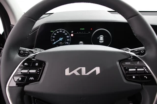 Kia Niro EV Kia Niro EV DynamicPlusLine 64.8 kWh Nieuw Model! | Navigatie Half Leder Schuif-kantel dak Electrisch bedienbare achterklep DAB Led Camera - afbeelding nr 10