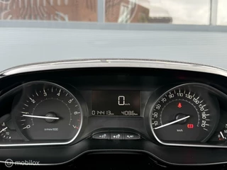 Peugeot 208 Peugeot 208 1.2 PureTech Allure Navi Carplay PDC Cruise Control - afbeelding nr 12