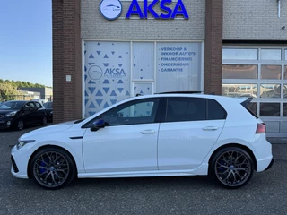 Volkswagen Golf Volkswagen Golf 8 R 2.0 TSI 333pk 4Motion 20 years Edition Akra Pano H&K Leder Memory Ventilatie Stuurvw Stlvw Blindspot Fabrieksgarantie - afbeelding nr 3