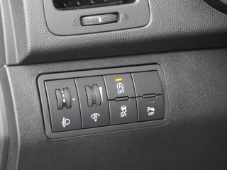 Kia Venga Kia Venga 1.4 CVVT DynamicPlusLine - Navigatie - Camera - Climate control - Cruise control - 12 maanden garantie - afbeelding nr 29