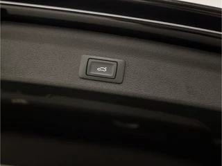 Audi Q3 Audi Q3 35 TFSI Sportline 150Pk Automaat (APPLE CARPLAY, GROOT NAVI, CLIMATE, SPORTSTOELEN, ELEK ACHTERKLEP, PARKEERSENSOREN, CRUISE, NIEUWSTAAT) - afbeelding nr 30