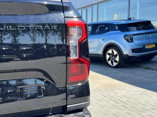 Ford Ranger Ford Ranger 2.3 PHEV Wildtrak Double Cab 281pk | 5 persoons! | Technology Pack Plus Trailer | Cargo Area Pack | Power Rollertop | Prijs excl. BTW incl. BPM | laadkabel mode 3 16A - afbeelding nr 31