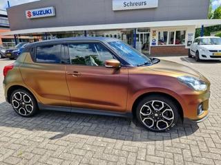 Suzuki Swift Suzuki Swift 1.4 Sport Smart Hybrid|One of a Kind|Mooiste van Nederland die nu te koop| - afbeelding nr 9