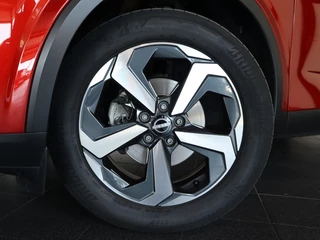 Nissan QASHQAI Nissan QASHQAI 1.3 MHEV X N-Connecta / Trekhaak / 360 Camera / Navigatie - afbeelding nr 16