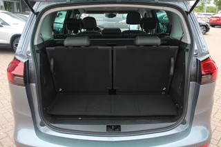 Opel Zafira Opel Zafira 1.4 Turbo Edition 7p. / Trekhaak / Panoramadak / Camera / Leder / 19'' / Navigatie / Stuurverwarming / DAB / ACC / Stoelverwarming / LED-lichtpakket - afbeelding nr 16