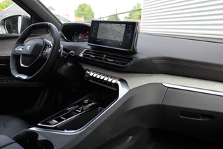 Peugeot 3008 Peugeot 3008 1.6 HYbrid 225 GT | Trekhaakactie! | Nightvision | Massage | Leder | Navigatie | Adaptieve Cruise | BLIS - afbeelding nr 6