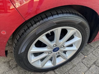 Ford Fiesta Ford Fiesta 1.0 EcoB. Titanium - afbeelding nr 11