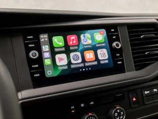 Volkswagen Transporter Volkswagen Transporter Kombi 2.0 TDI L1H1 Comfortline 9 Persoons (APPLE CARPLAY, TREKHAAK, PARKEERSENSOREN, GETINT GLAS, ELEK RAMEN, NIEUWE APK, NIEUWSTAAT) - afbeelding nr 8