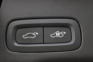 Volvo XC60 Volvo XC60 2.0 T6 Recharge AWD Inscription | Panoramadak | Trekhaak | Stoel & stuurverwarming | Leder | Carplay | Memory | Keyless | Full LED - afbeelding nr 11