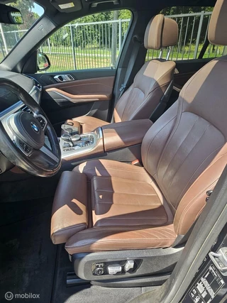 BMW X5 BMW X5 xDrive30d High Executive M-Sport en Luchtvering - afbeelding nr 16