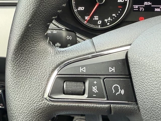 SEAT Ibiza SEAT Ibiza 1.0 TSI Style Business Intense | CAMERA | NAVI | ECC - afbeelding nr 9